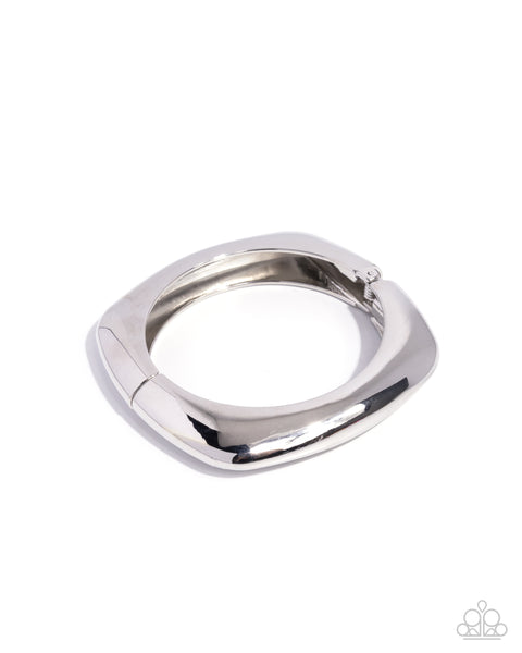 Rounded Reflection - Silver