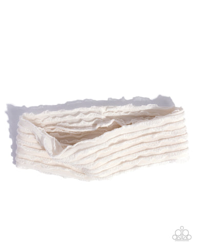 Textured Tutor - White