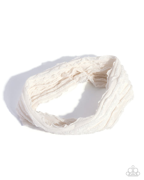Textured Tutor - White