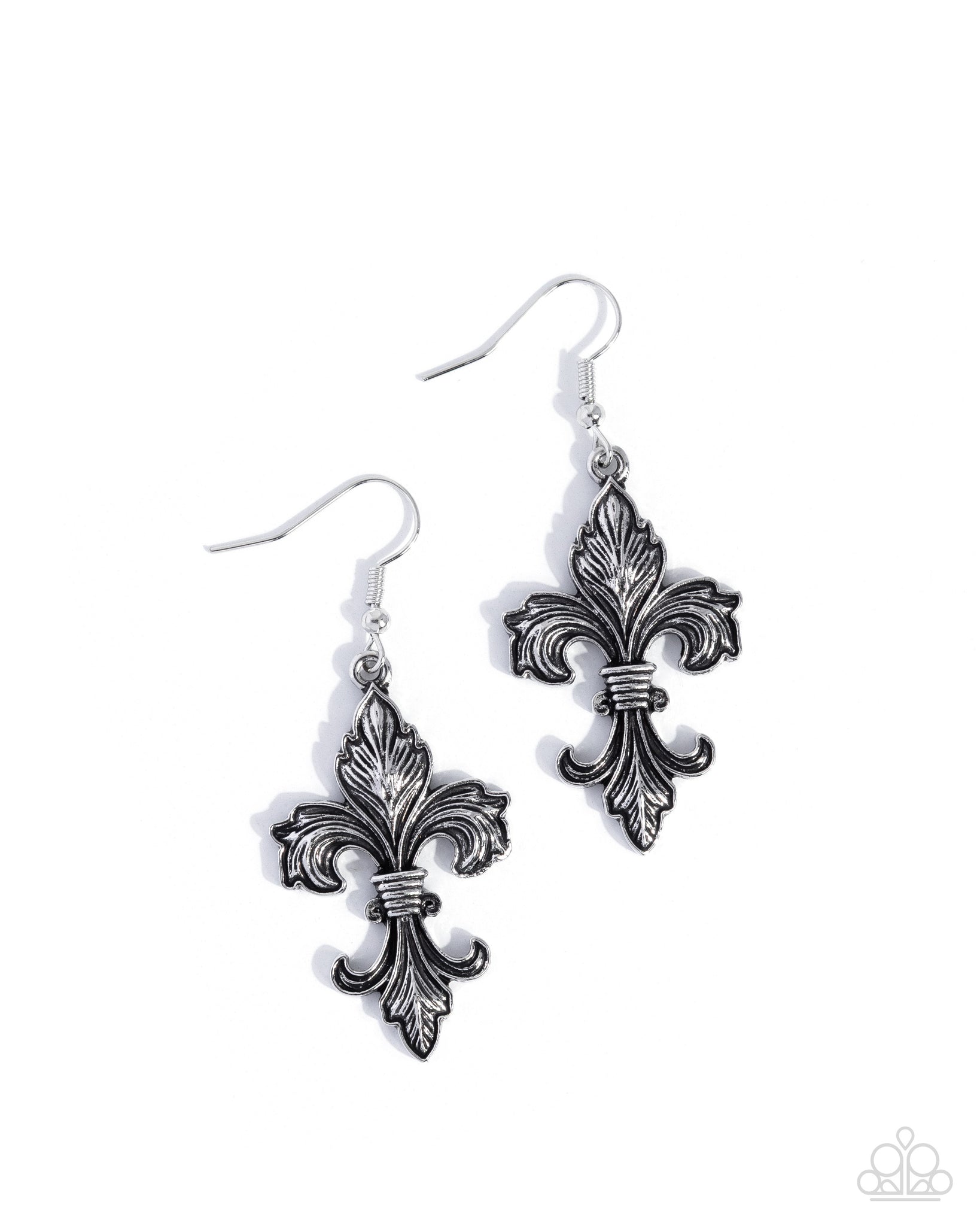 Fancy Fleur-De-Lis - Silver