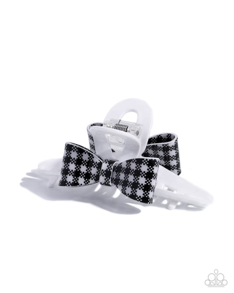 Houndstooth Hallmark - White