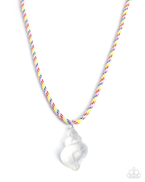 Swanky Shell - White