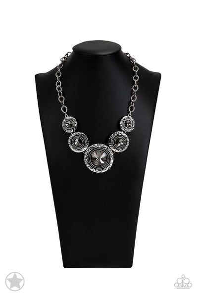 Global Glamour-Silver